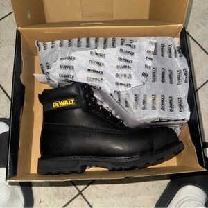 Steel Toe Boots x DeWALT x explorer